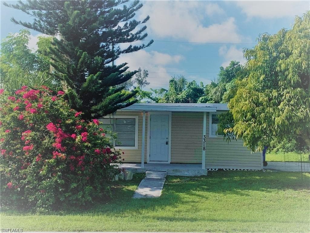 3318 Thomas ST FORT MYERS, FL 33916