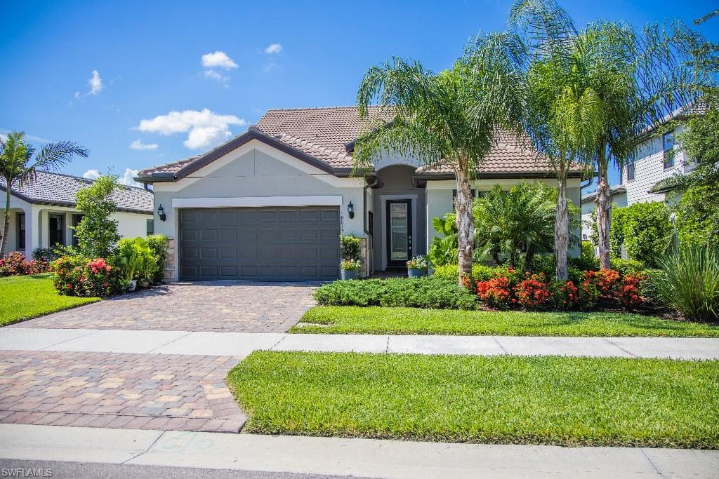 10859 Maitland WAY FORT MYERS, FL 33913