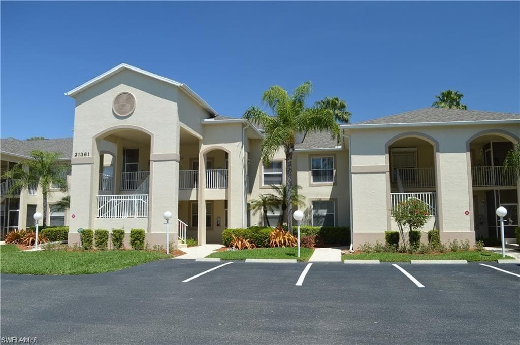 21361 Lancaster RUN 225 ESTERO, FL 33928