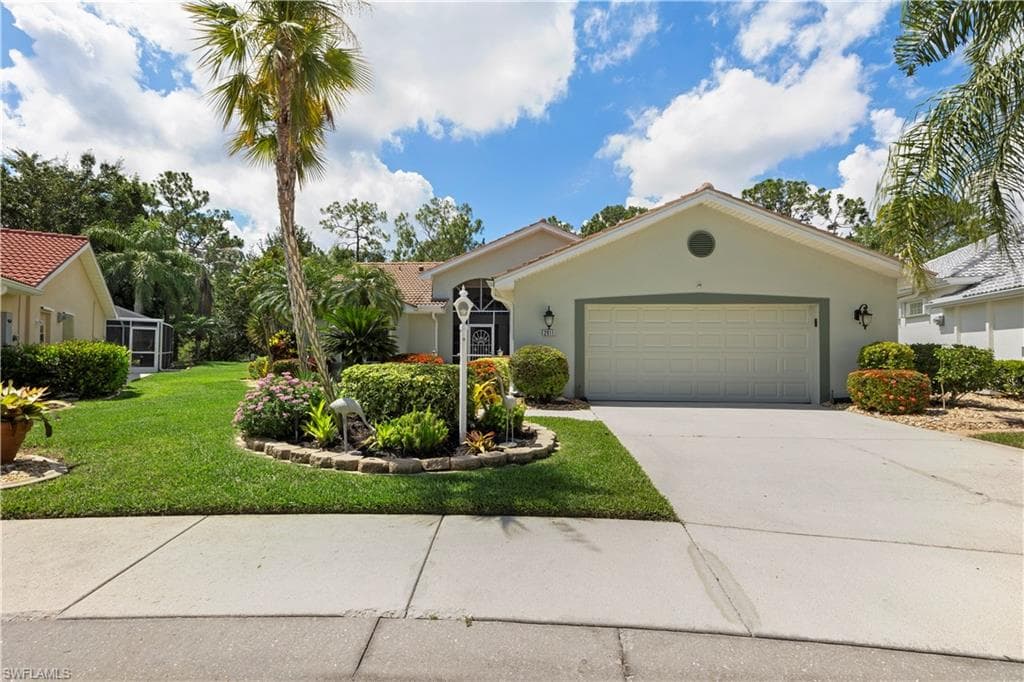 2911 Corinthia CIR NORTH FORT MYERS, FL 33917