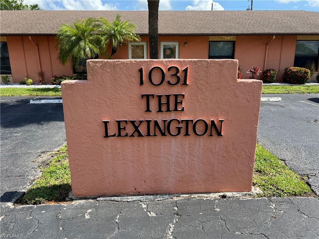 1031 SE 9th ST 5 CAPE CORAL, FL 33990