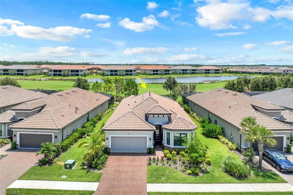 9474 Montelanico LOOP NAPLES, FL 34119
