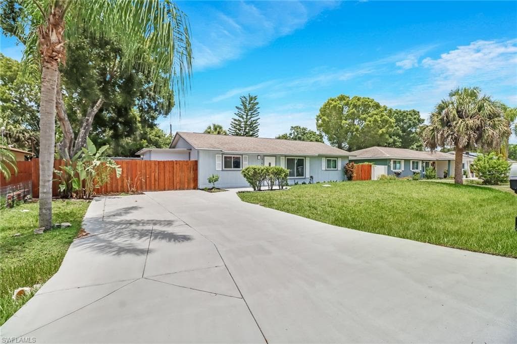 19161 Acorn RD FORT MYERS, FL 33967