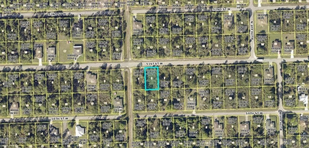 3315 51st ST W LEHIGH ACRES, FL 33971