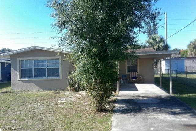 3048 Thomas ST FORT MYERS, FL 33916