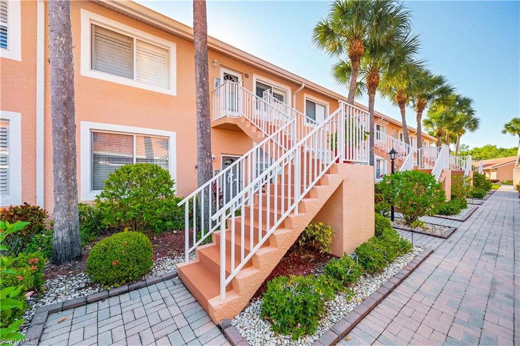 6730 Beach Resort DR 1710 NAPLES, FL 34114