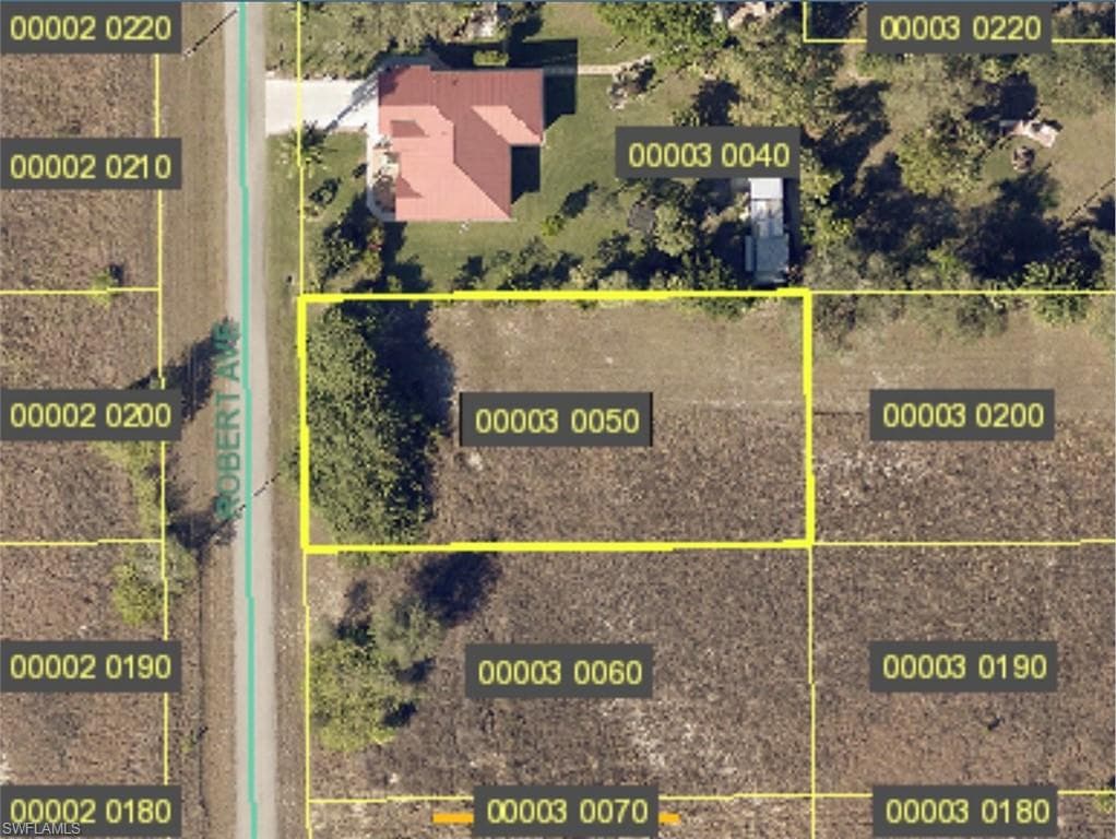 1614 Robert AVE LEHIGH ACRES, FL 33972