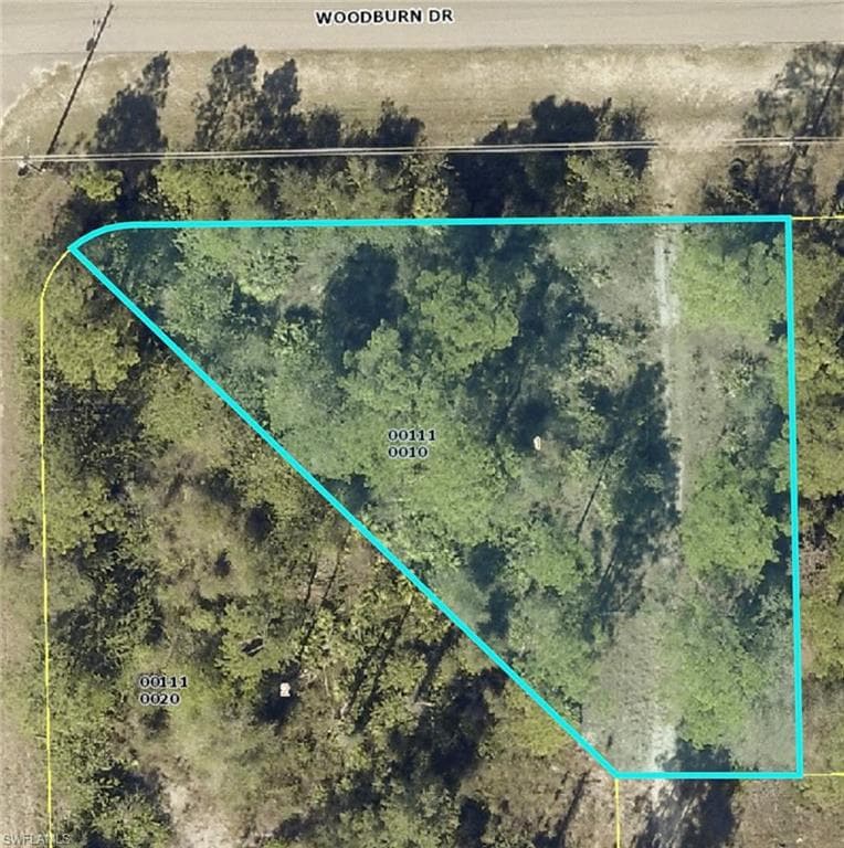 323 Woodburn DR LEHIGH ACRES, FL 33972