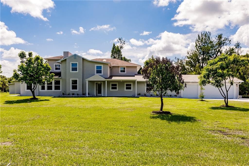 250 19th ST NW NAPLES, FL 34120