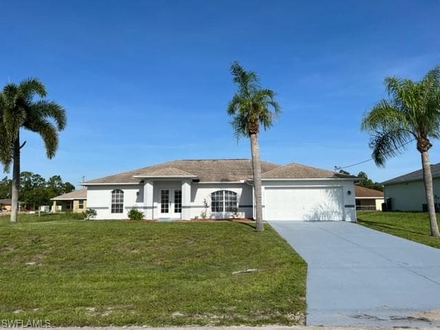 1007 Adeline AVE LEHIGH ACRES, FL 33971