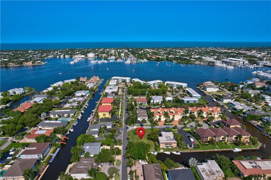 1493 Blue Point AVE NAPLES, FL 34102
