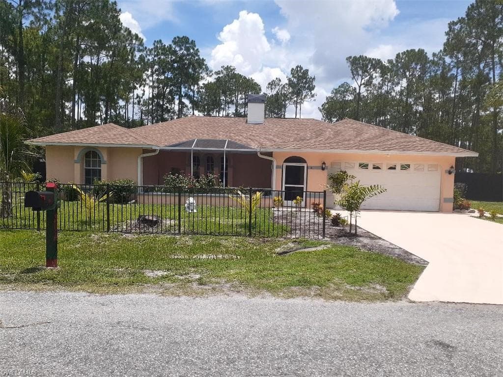 304 Columbus AVE LEHIGH ACRES, FL 33936