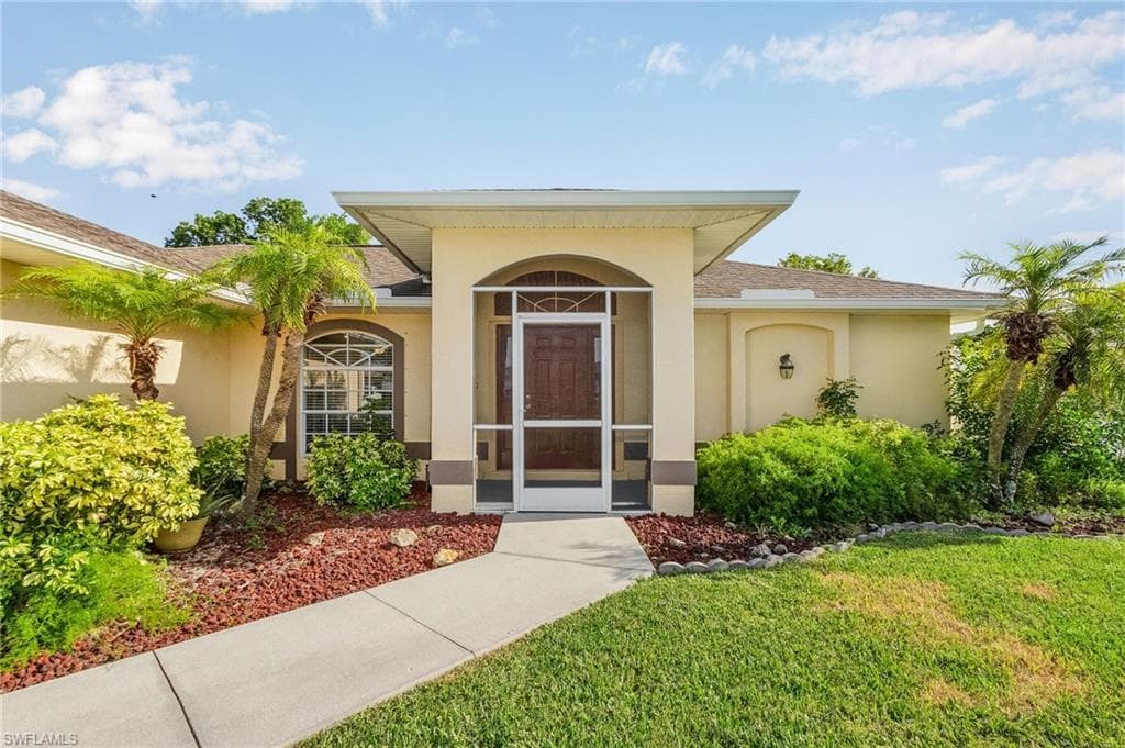 1415 SE 22nd TER CAPE CORAL, FL 33990