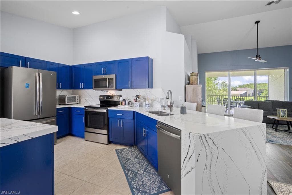 10129 Colonial Country Club BLVD 1503 FORT MYERS, FL 33913