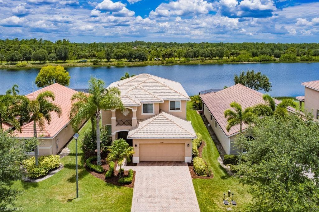 1581 Birdie DR NAPLES, FL 34120