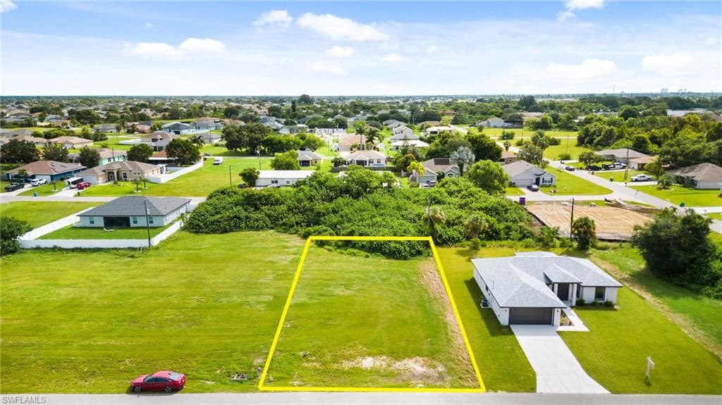 431 NE 1st AVE CAPE CORAL, FL 33909