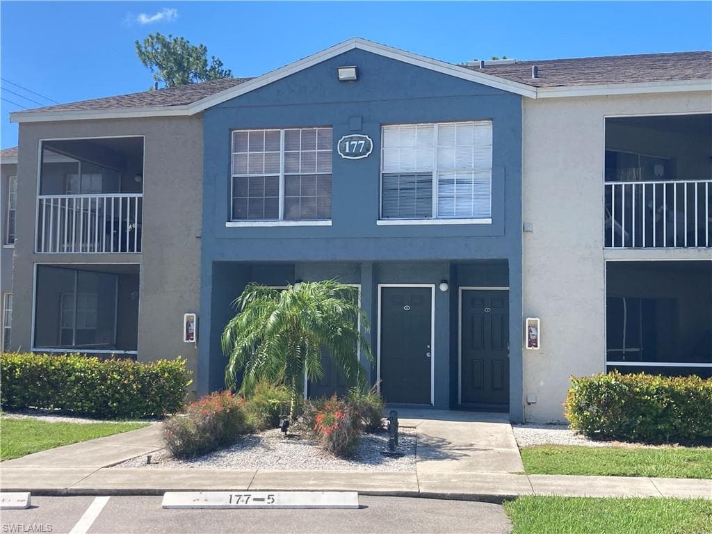 177 Santa Clara DR 177-7 NAPLES, FL 34104