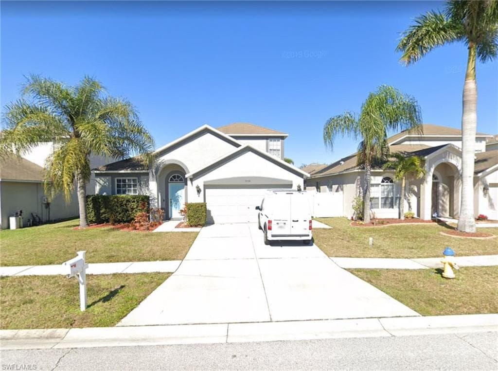 11438 Village Brook Dr RIVERVIEW, FL 33579
