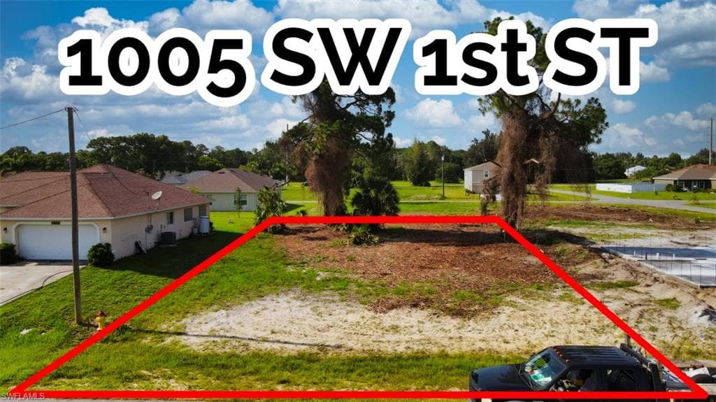 1005 SW 1st ST CAPE CORAL, FL 33991