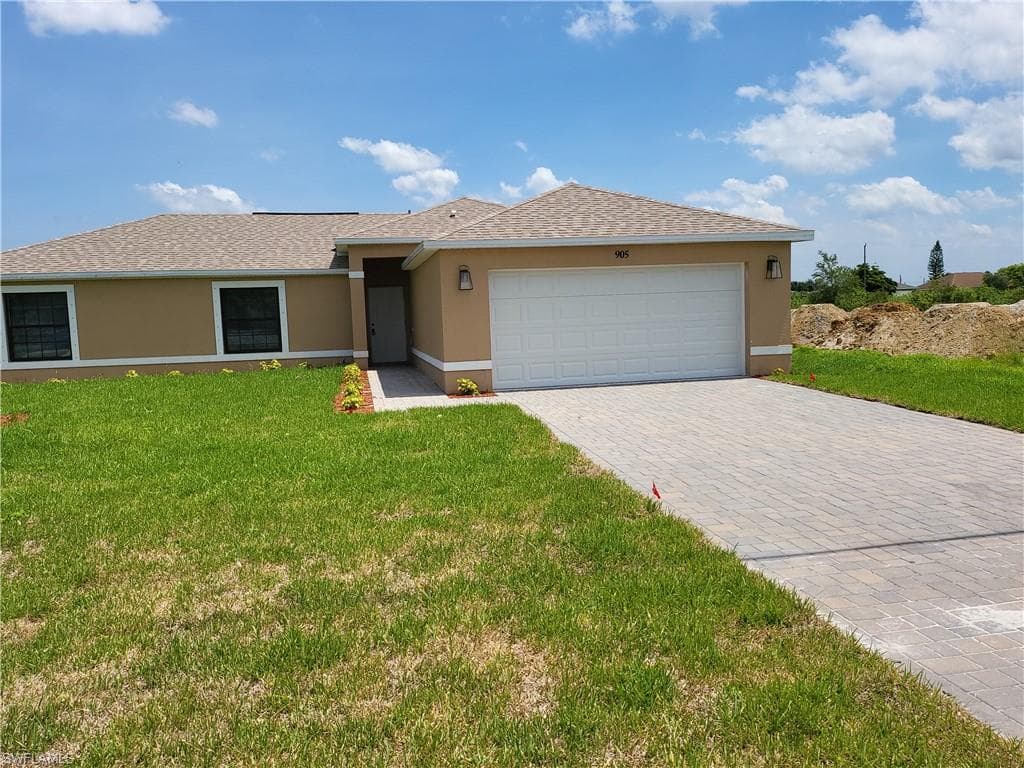 905 NE 11th TER CAPE CORAL, FL 33909