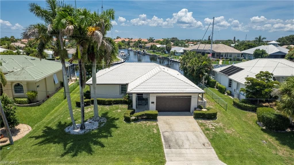 163 Crescent DR PUNTA GORDA, FL 33950