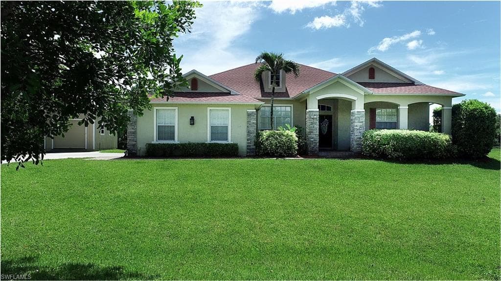18850 Bridge Wood CT ALVA, FL 33920