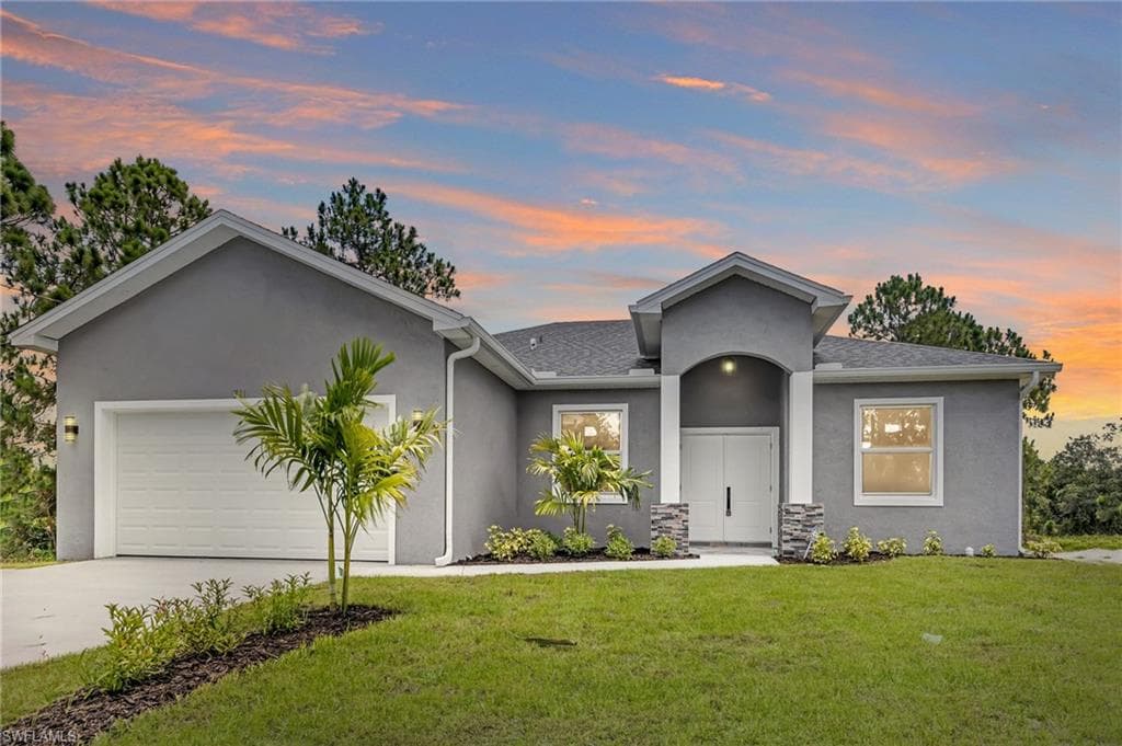 711 Dudley AVE S LEHIGH ACRES, FL 33974