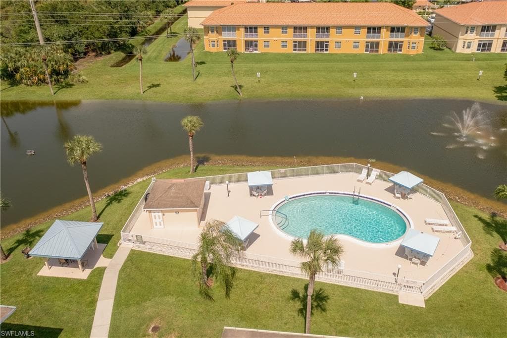 1100 Pondella RD 605 CAPE CORAL, FL 33909