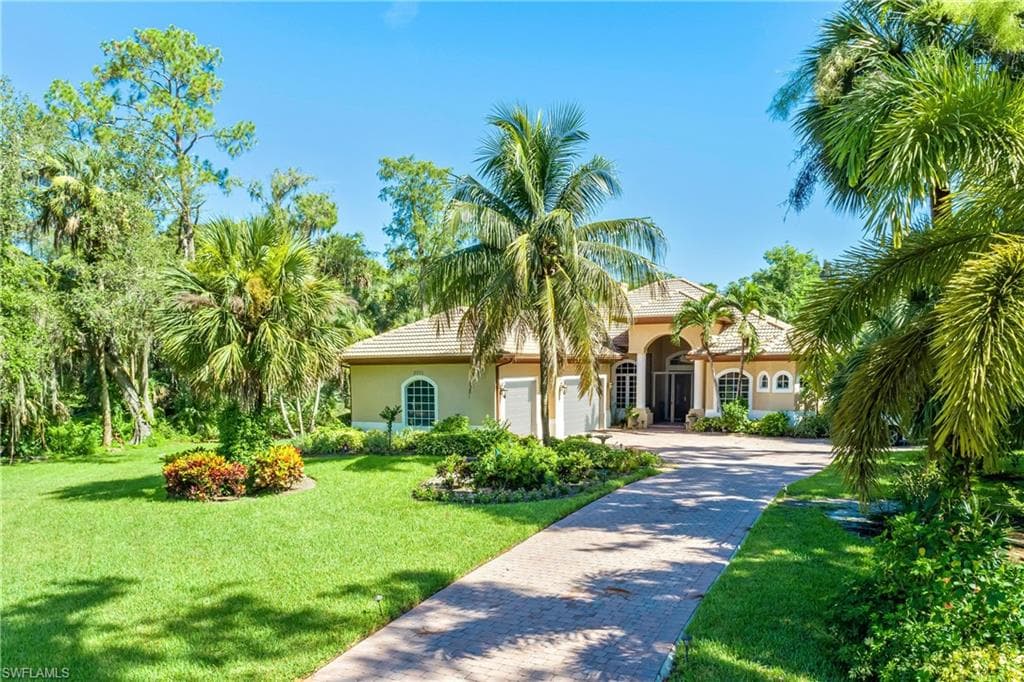 5771 Dogwood WAY NAPLES, FL 34116