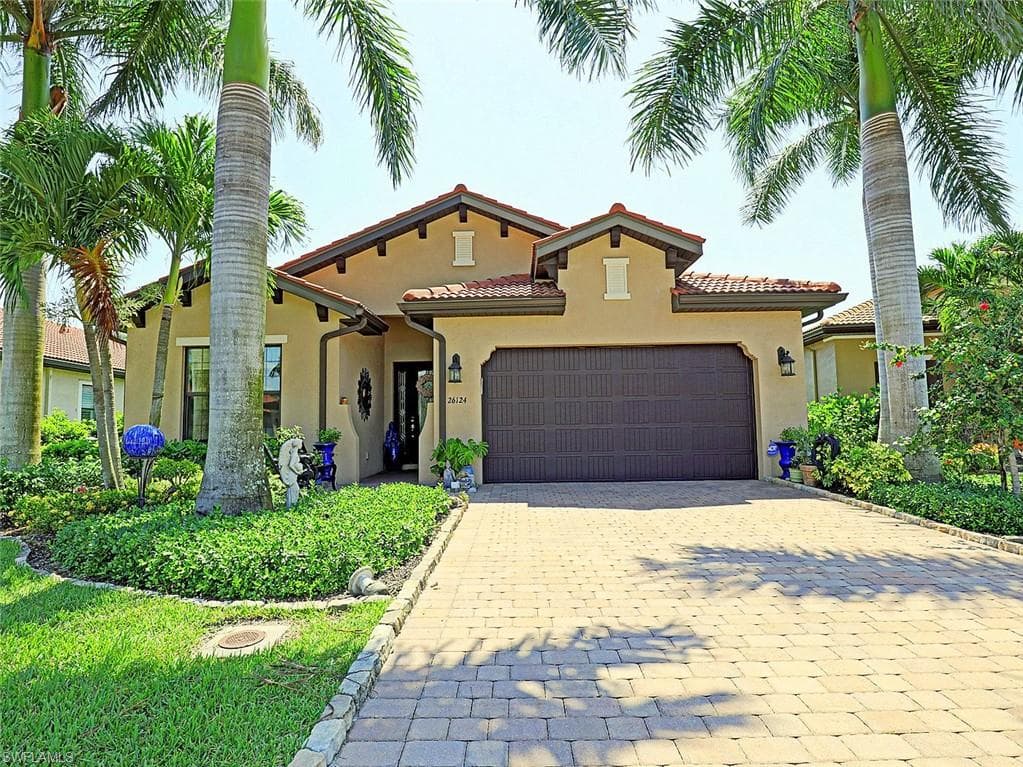 26124 Saint Michael LN BONITA SPRINGS, FL 34135