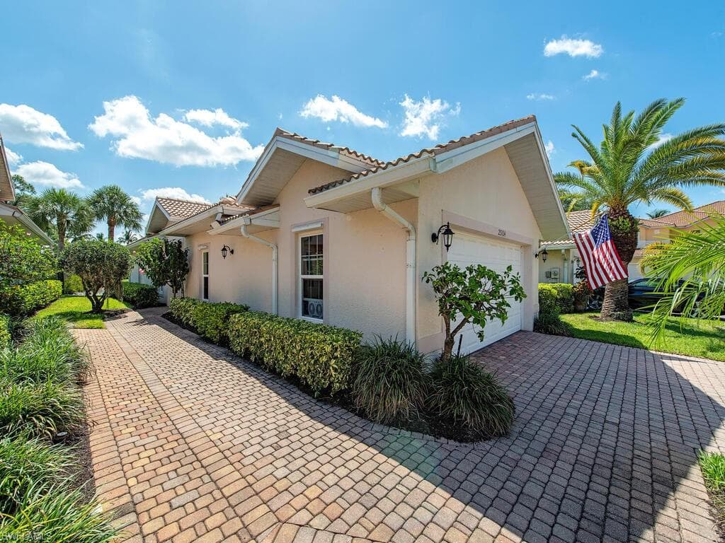 23104 Coconut Shores DR ESTERO, FL 34134