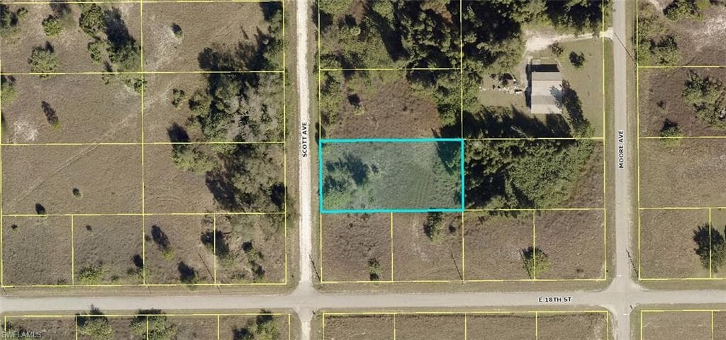 1802 Scott AVE LEHIGH ACRES, FL 33972