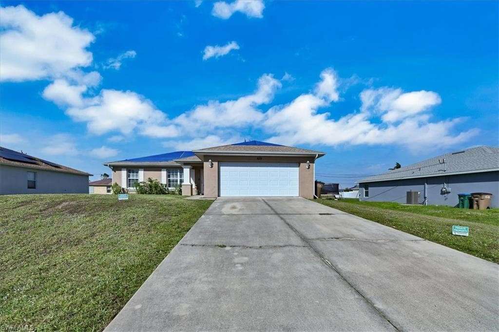 829 NE 10th LN CAPE CORAL, FL 33909