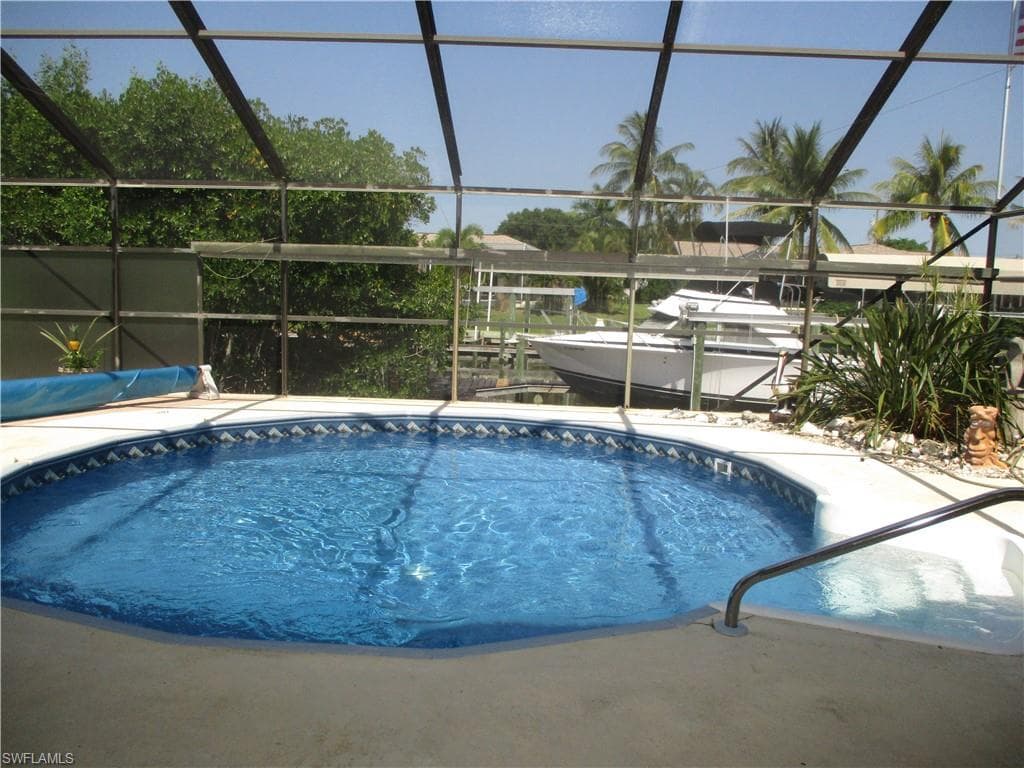 1106 SE 23rd PL CAPE CORAL, FL 33990