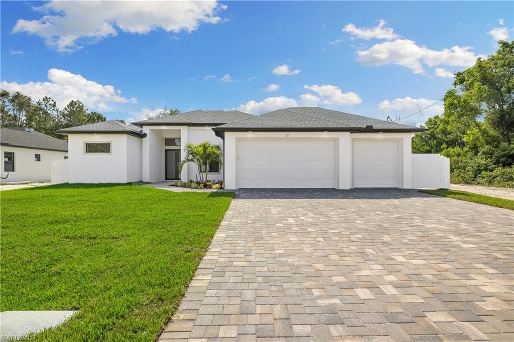 404 SE 16th ST CAPE CORAL, FL 33990