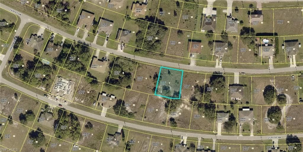4425-4427 24th ST SW LEHIGH ACRES, FL 33973