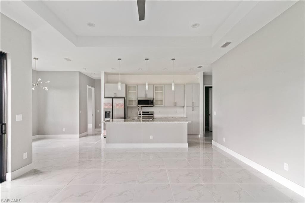 2735 5th AVE CAPE CORAL, FL 33909