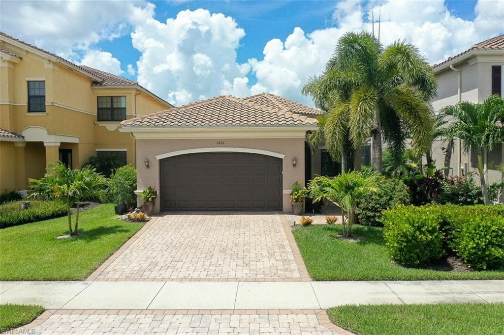 3426 Tigris LN NAPLES, FL 34119
