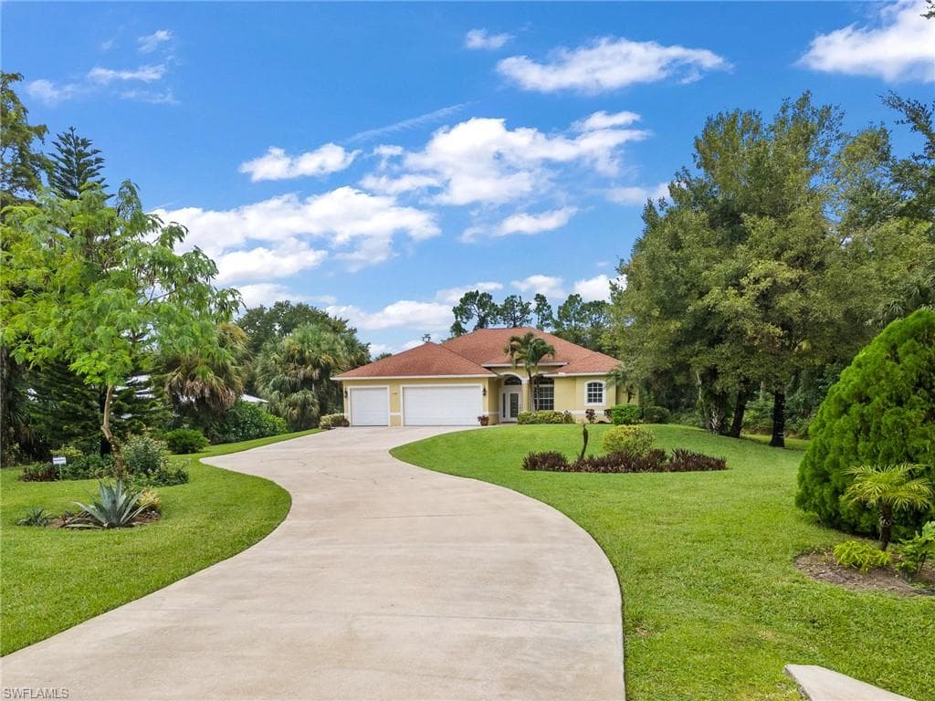 991 19th ST SW NAPLES, FL 34117