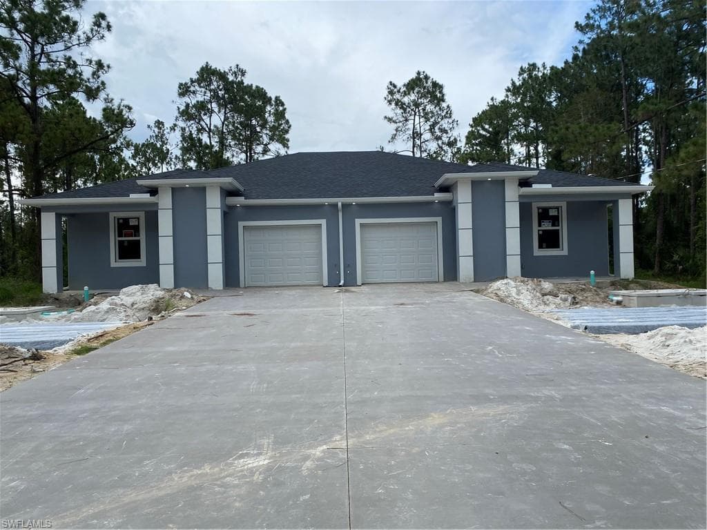 841/843 Meadow RD LEHIGH ACRES, FL 33973