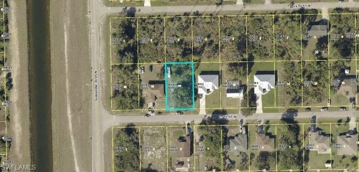 3314 25th ST W LEHIGH ACRES, FL 33971