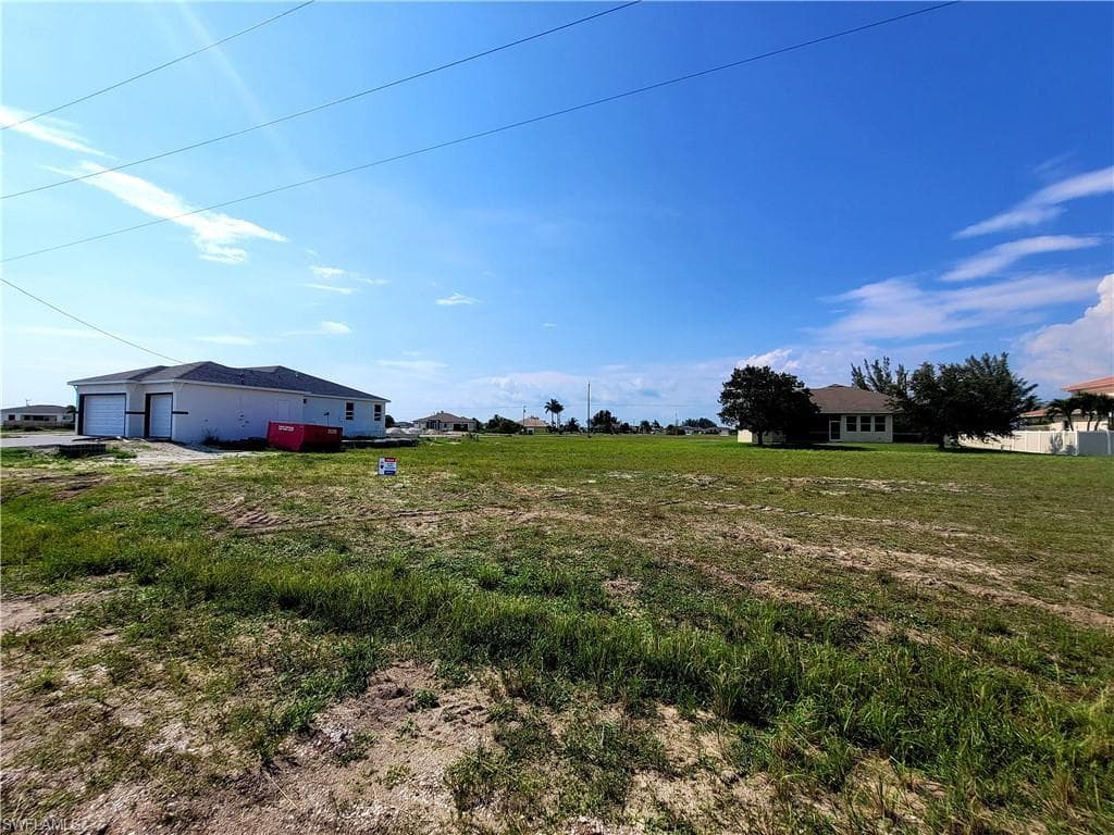 4343 NW 31st TER CAPE CORAL, FL 33993