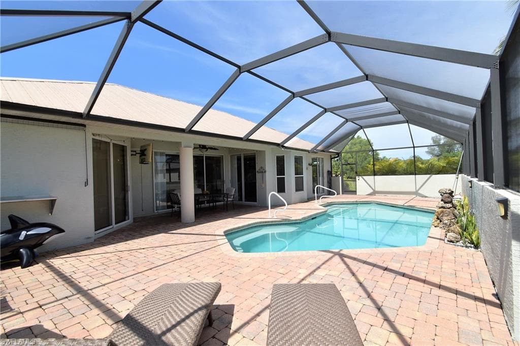 3825 SW 4th LN CAPE CORAL, FL 33991