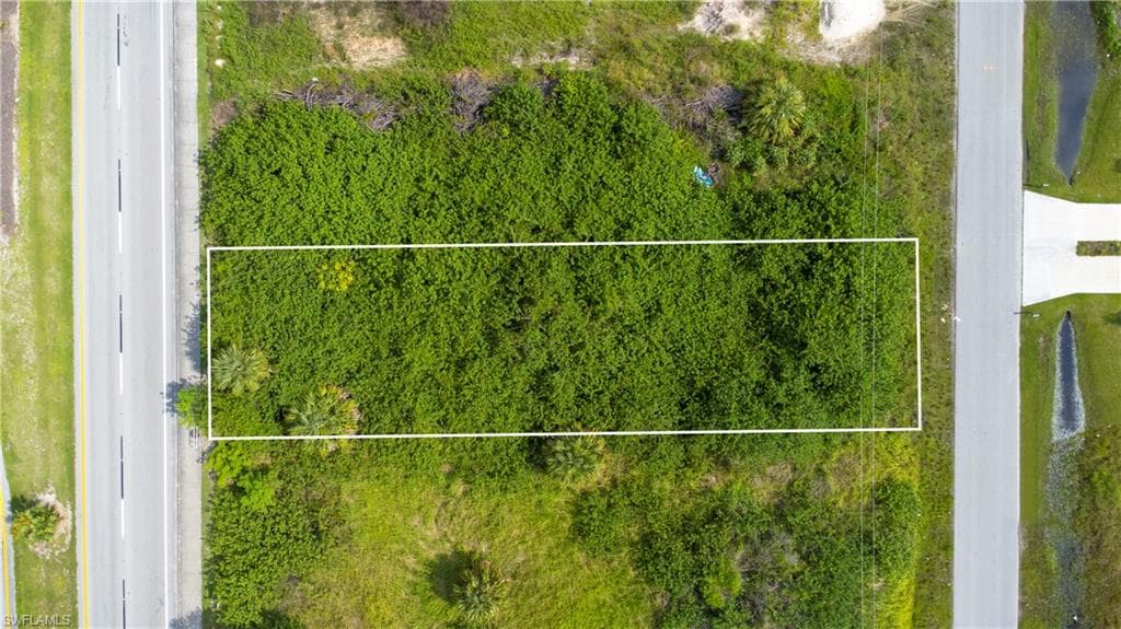 736 Gunnery Rd S LEHIGH ACRES, FL 33973
