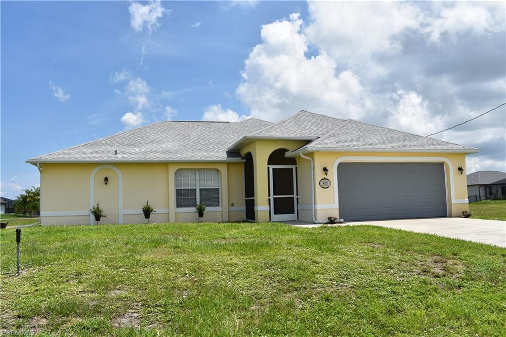 4627 NW 34th ST CAPE CORAL, FL 33993