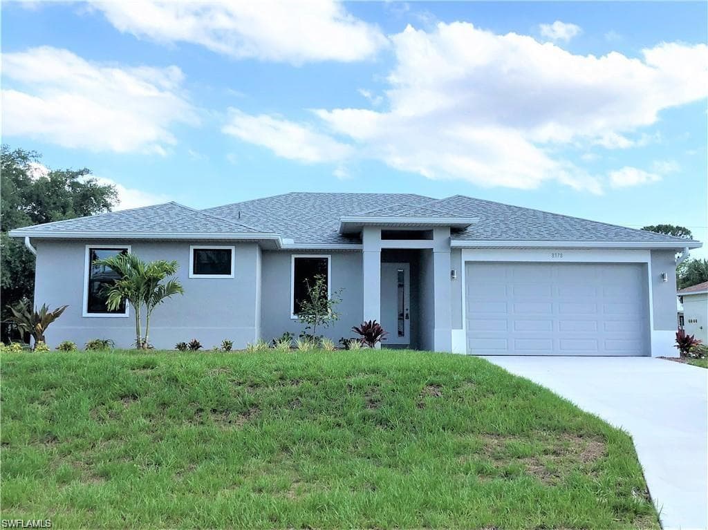 8378 Wren RD FORT MYERS, FL 33967