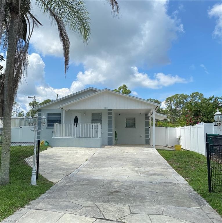 3618 Poplar WAY NAPLES, FL 34112