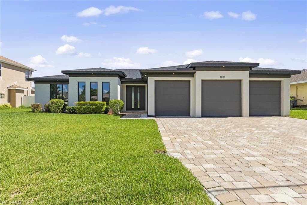 1831 SE 12th ST CAPE CORAL, FL 33990