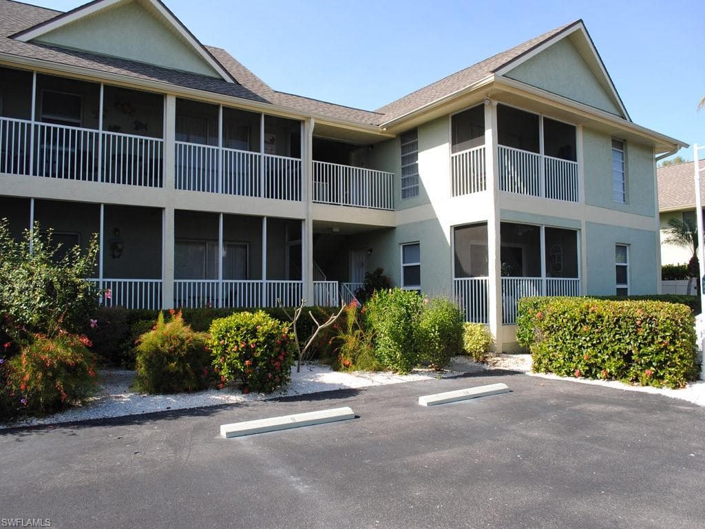 2840 W Gulf DR 9 SANIBEL, FL 33957