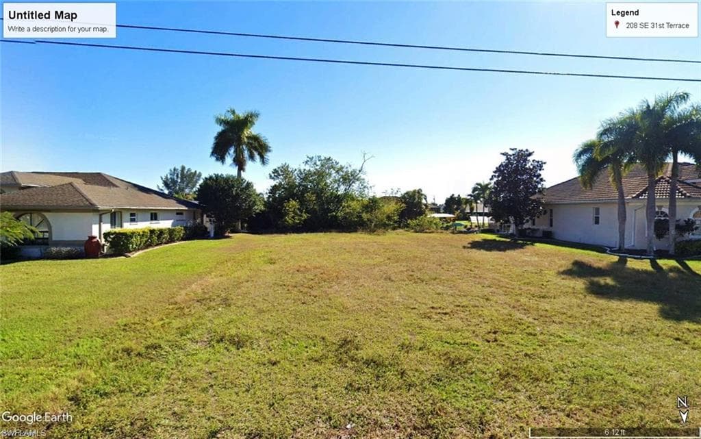 208 SE 31st TER CAPE CORAL, FL 33904